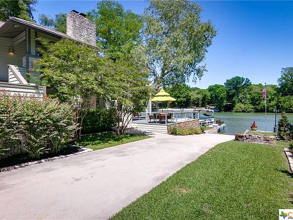 5th image of 279 Lake Placid Dr