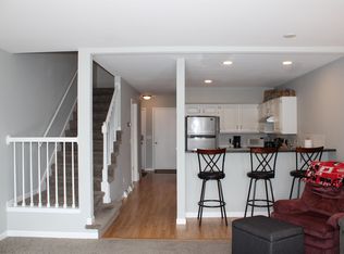 1321 Glacier Hill Dr APT 3, Madison, WI 53704