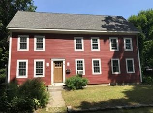 88 W Main St, Georgetown, MA 01833