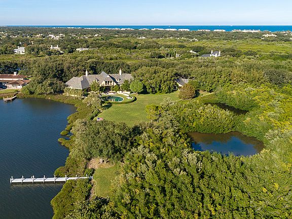2nd image of 111 Stingaree Point