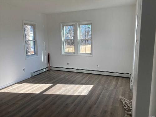 5th image of 281 Dogwood Ave #1