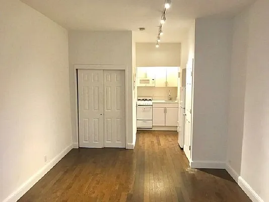 Rented by Brown Harris Stevens | media 16