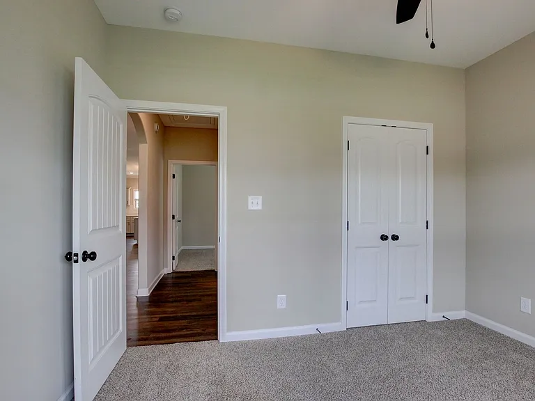 2547 Rafiki Dr — Photo 57
