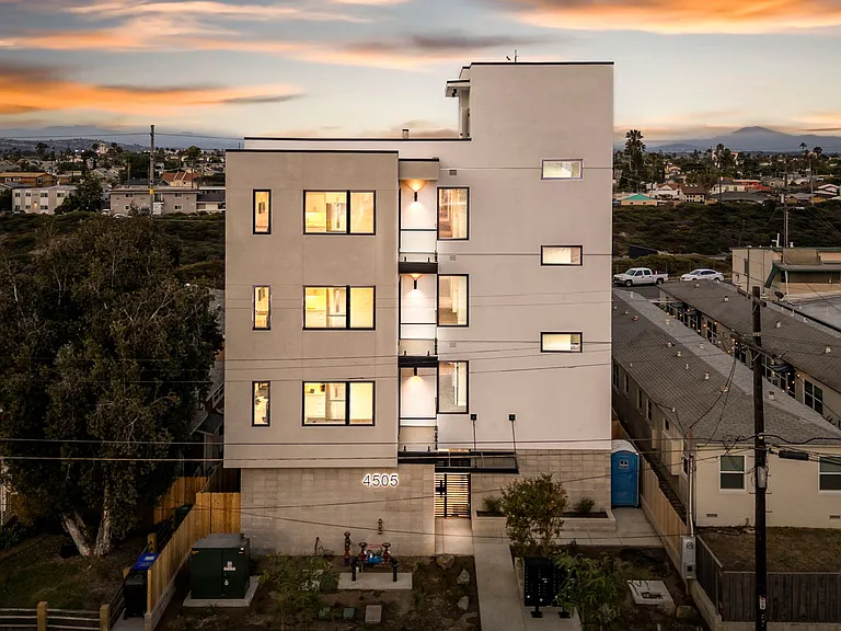 4505 Illinois Street - North Park's Newest Boutique Upscale Apartments — Photo 3