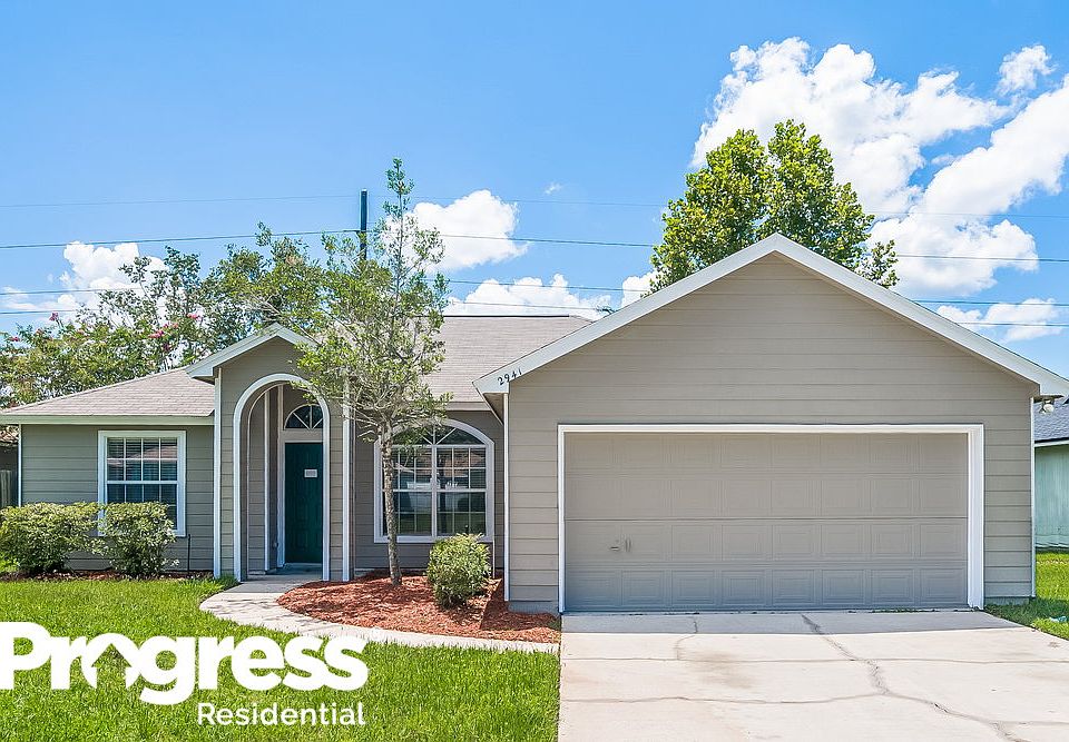 1st image of 2941 College Park Dr