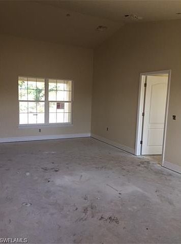 2nd image of 1908 Sunshine Blvd S