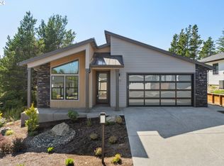517 Meadows Dr, Manzanita, OR 97130