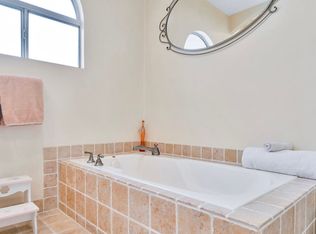 5501 Cantaloupe Ave, Van Nuys, CA 91401