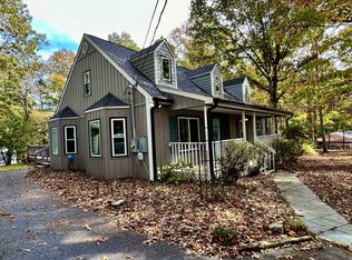 125 Oakwood Cir, Dickson, TN 37055