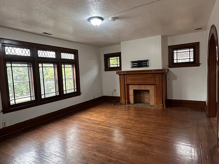 71 E Morris Ave #2 — Photo 8