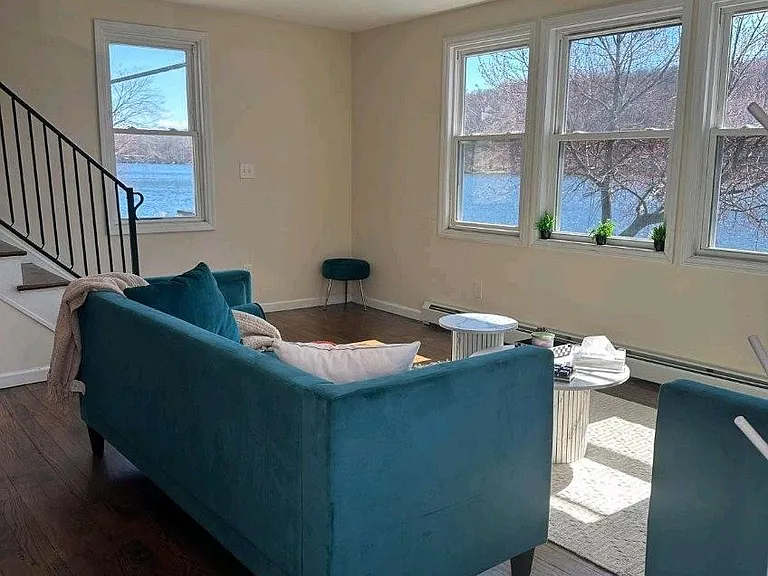 580 Lakes Rd — Photo 18