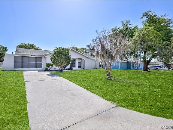 4th image of 6208 Layton Ave