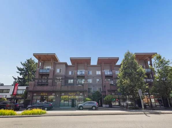 1273 Marine Dr #206, North Vancouver, BC V7P 1T3