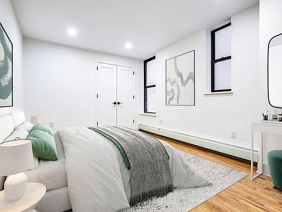 4th image of 118 Sterling Pl APT 1B