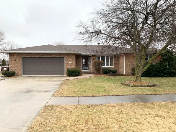340 N Mulberry St, Herscher, IL 60941