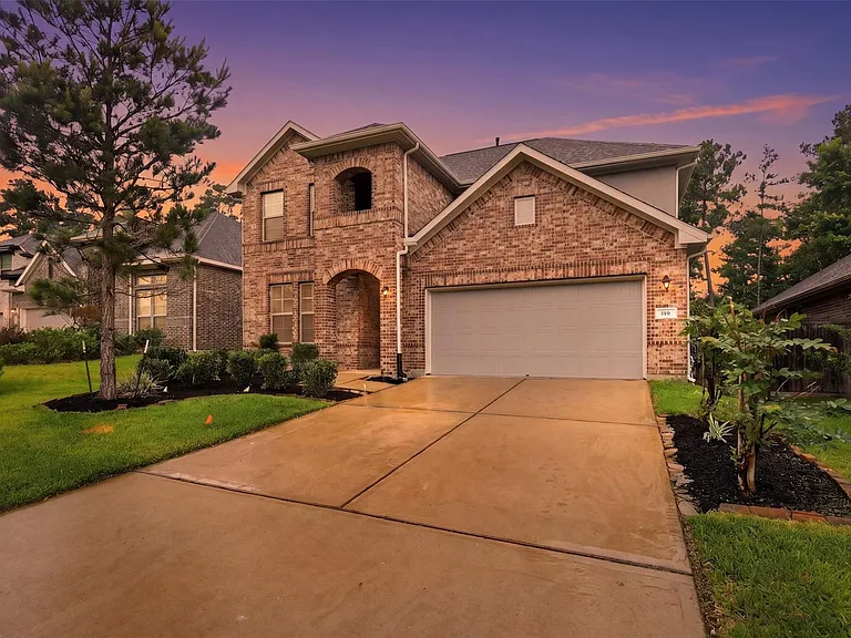 119 Buttonwood Ct — Photo 37