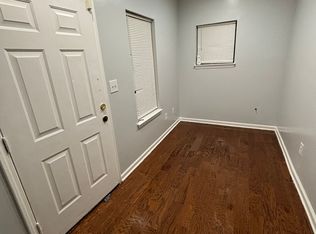 933 Walker Ave, Memphis, TN 38126