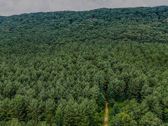 2nd image of 4 Back Valley Rd