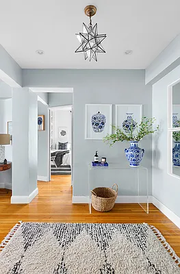 Sold by Compass | media 3