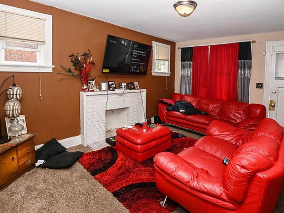 3rd image of 5802 Saranac Ave