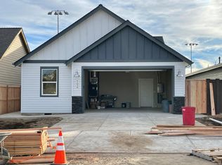 4014 SW Coyote Ave, Redmond, OR 97756
