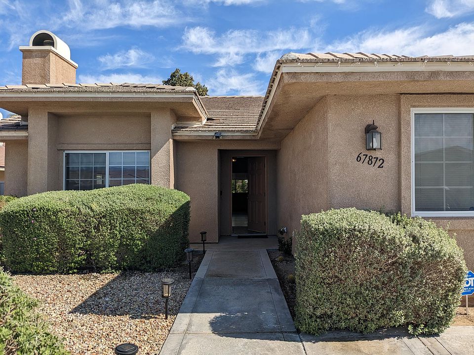 1st image of 67872 Alexandria Ct