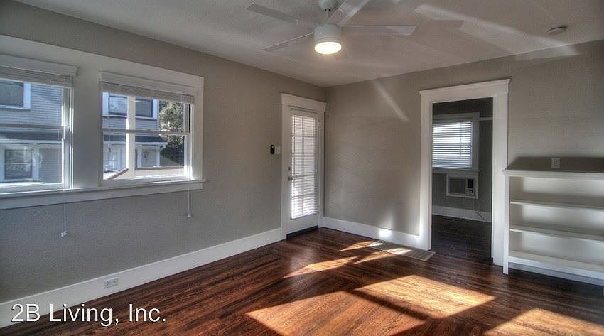 1st image of 330 Waverley St Ste 03