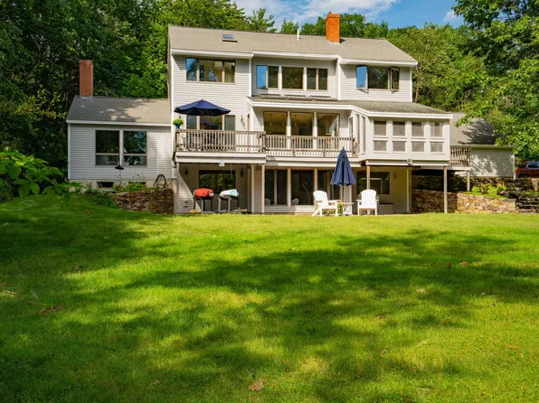 155 River Road, York, ME 03902