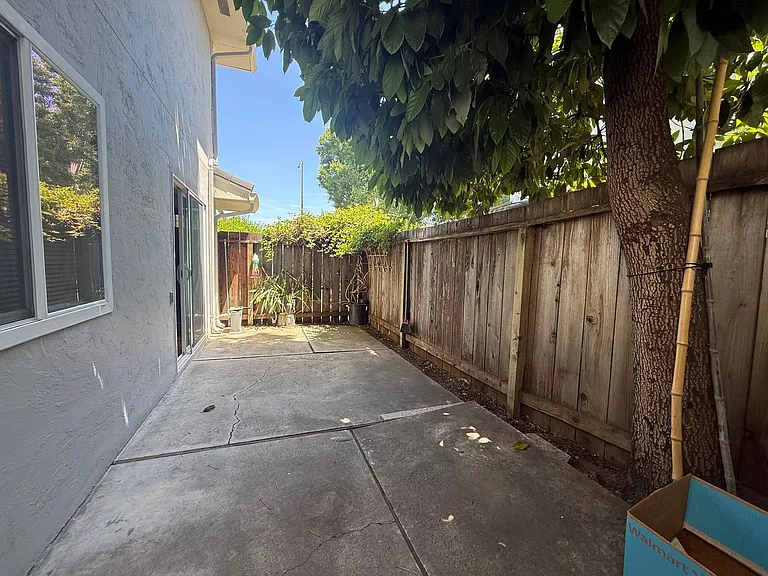 5695 Playa Del Rey #2 — Photo 11