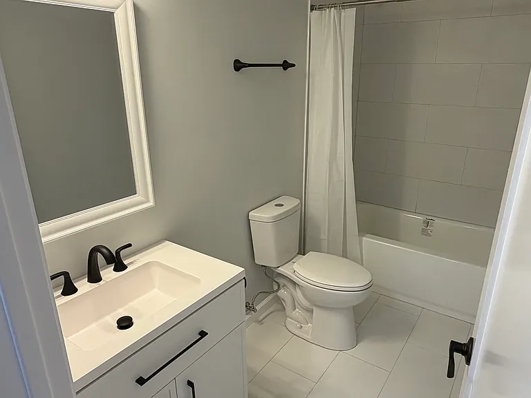 1671 Broadway St #1671 — Photo 3