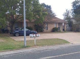726 San Saba Dr, College Station, TX 77845