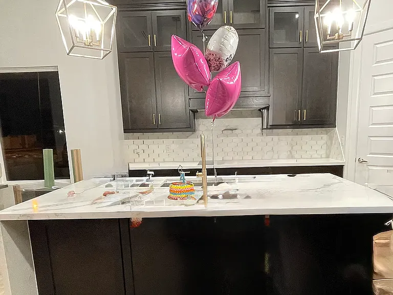 3412 Saint Honore Dr — Photo 3