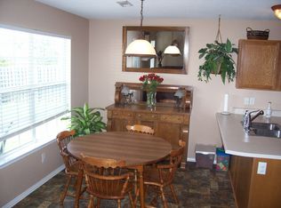 903 Tyra Ln, Centerton, AR 72719