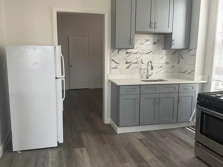 2816 S Lowe Ave #2REAR — Photo 5