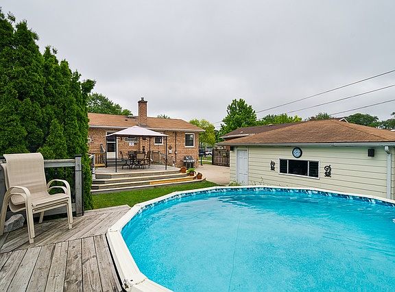 3rd image of 10024 S 52nd Ave