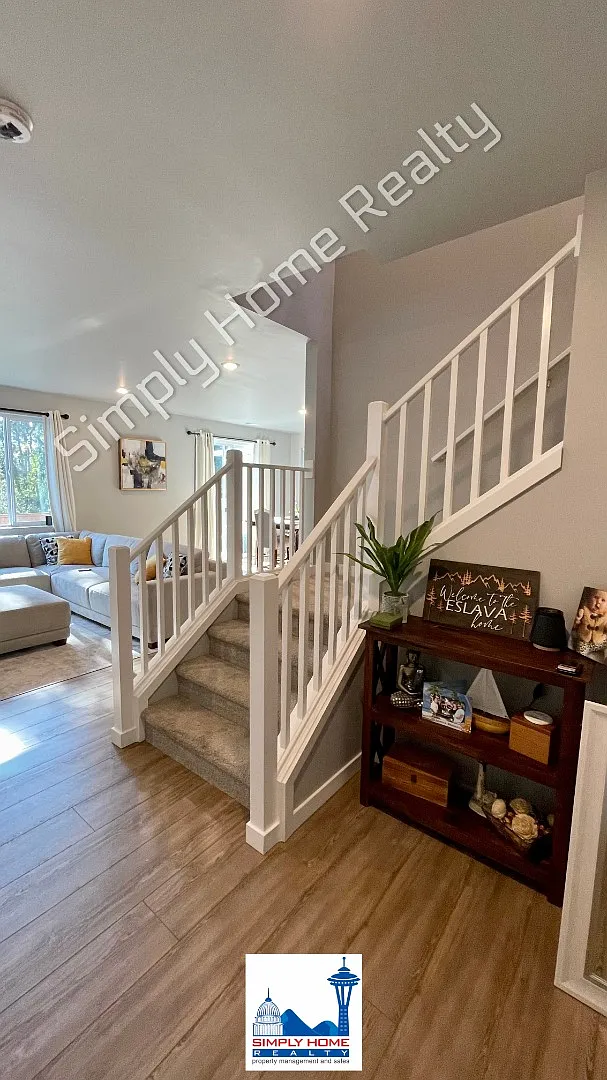 Step into the luxurious comfort of your dream home! — Photo 4