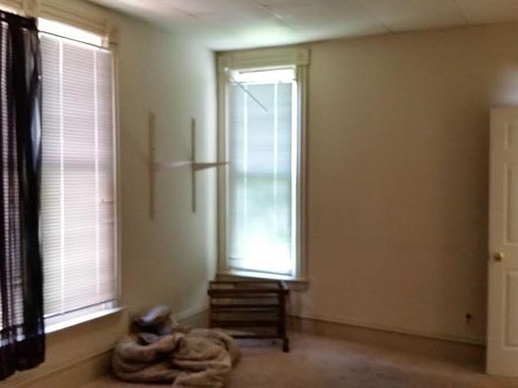 3rd image of 212 S 2nd St #1