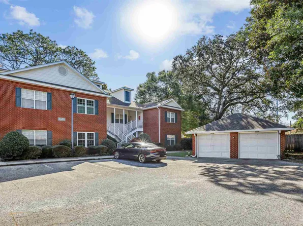 5860 Spanish Trl APT C, Pensacola, FL 32504