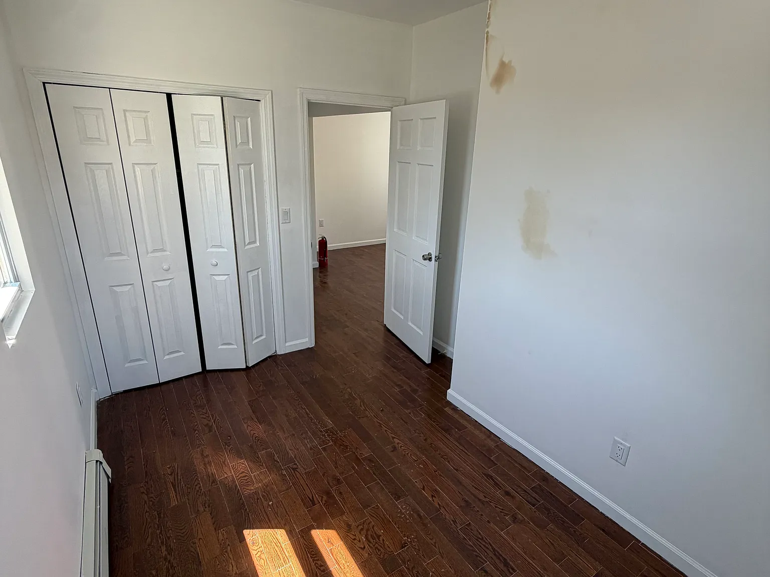 2 bed, $2,678 — Photo 4