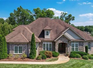 8312 Lillys Cir, Greensboro, NC 27455