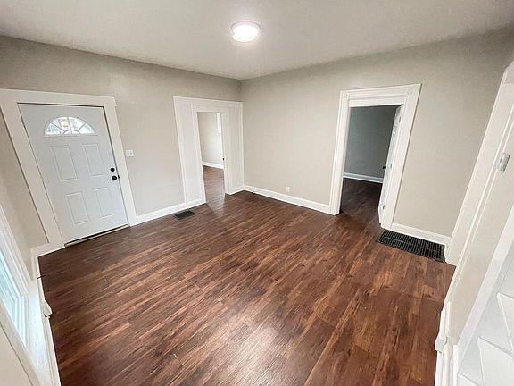 4th image of 48 S Harbine Ave