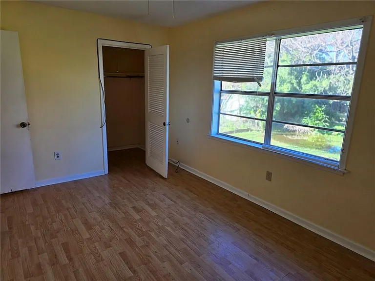 800 Oakwood Dr — Photo 7