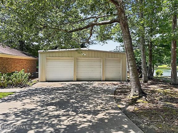 4th image of 5681 Azelia Dr