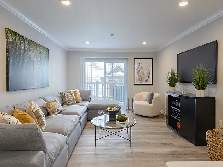 Nexxus Apartments — Photo 9