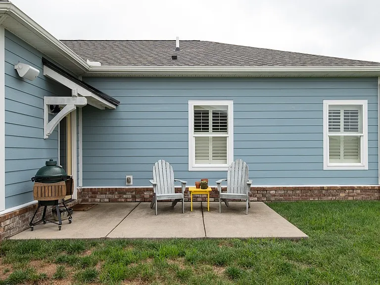 604 Sire Ave — Photo 18
