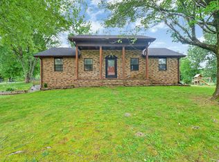 1049 Lincoln Rd, Jamestown, TN 38556