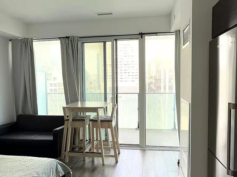 42 Charles St E #1908 — Photo 21