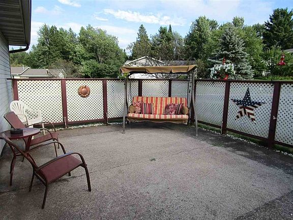 5th image of 1545 S Westwood Cir