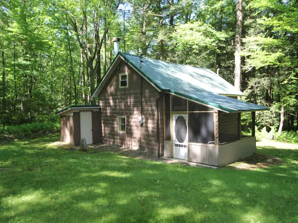 6934 Rockton Mountain Hwy, Rockton, PA 15856