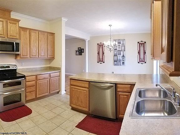 4th image of 241 N Virginia Ave